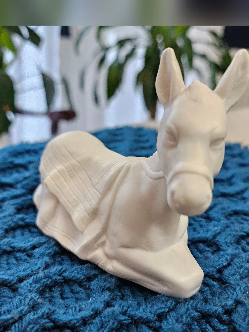 Avon Nativity Collectibles The Donkey Porcelain Figurine 1984 Vintage